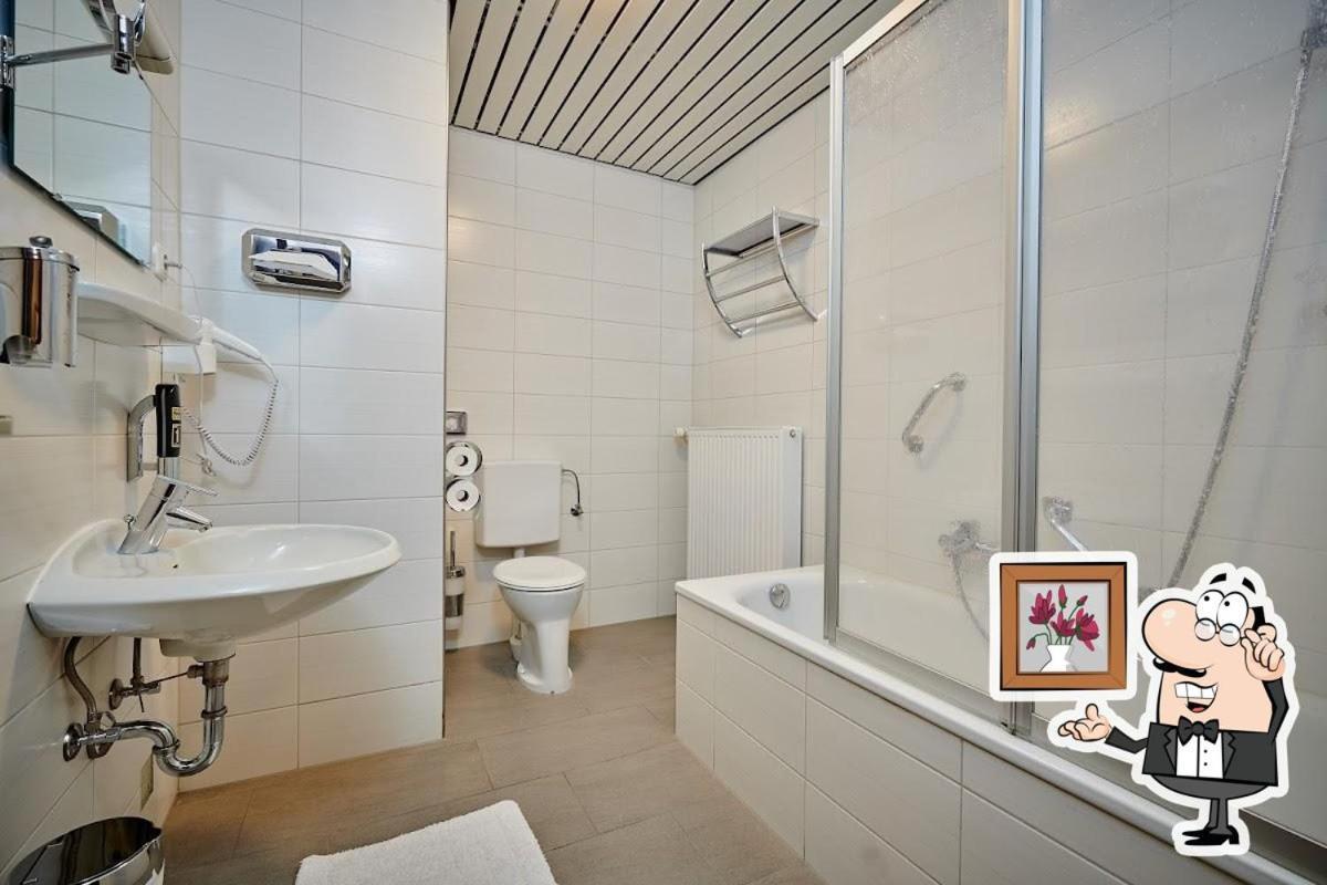 Hotel Giamas Straubing Kültér fotó